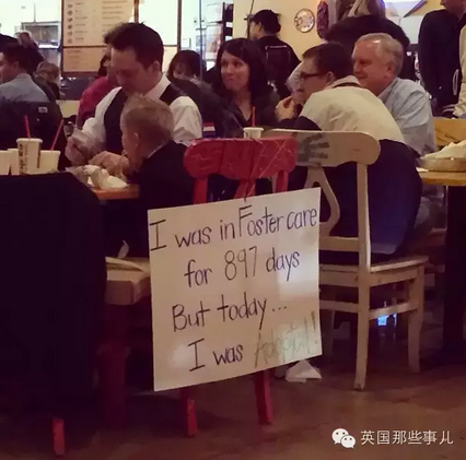 2015那些最暖的瞬间:明年,一起做这样的人,好么~